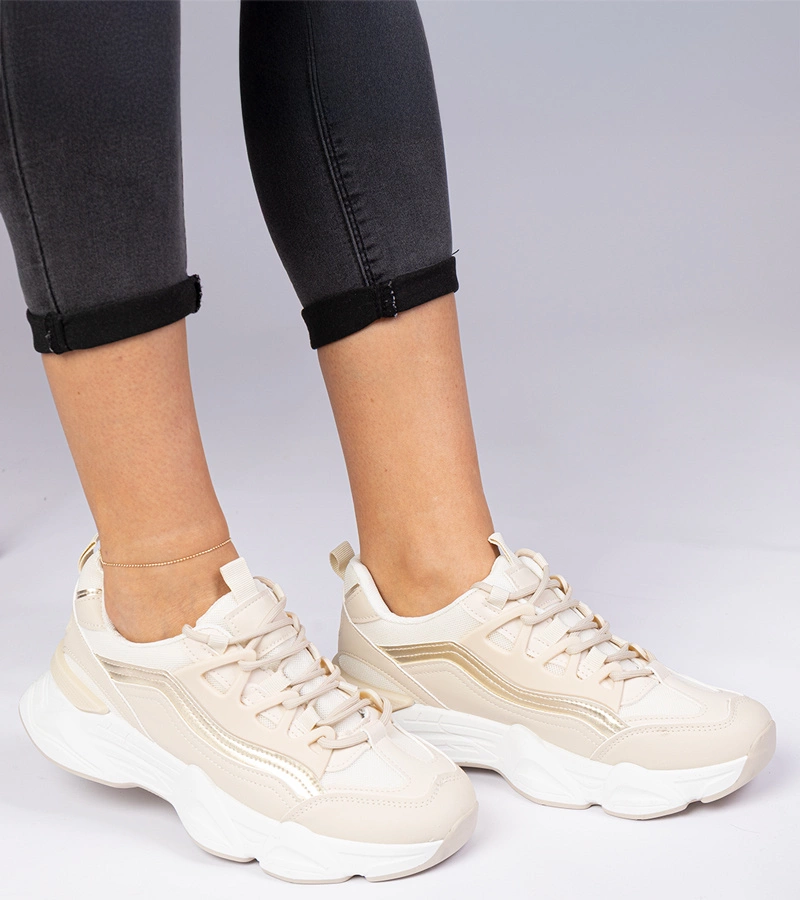 Beige Damen-Sneaker mit goldenem Detail Kella