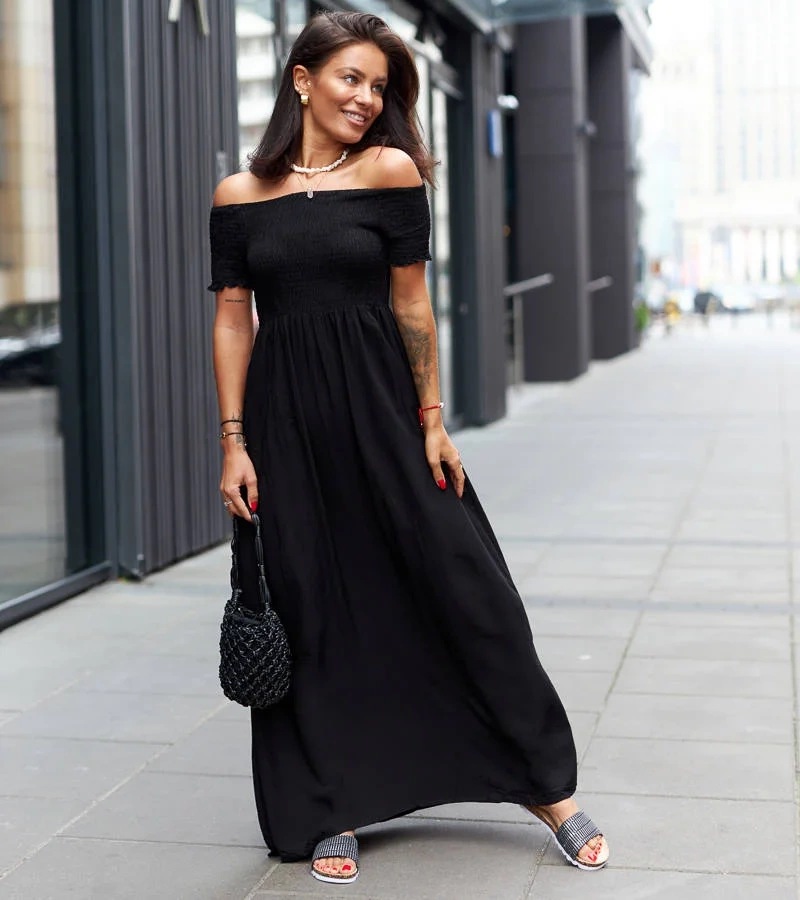 Schwarzes Kleid mit Raffung von Trentini