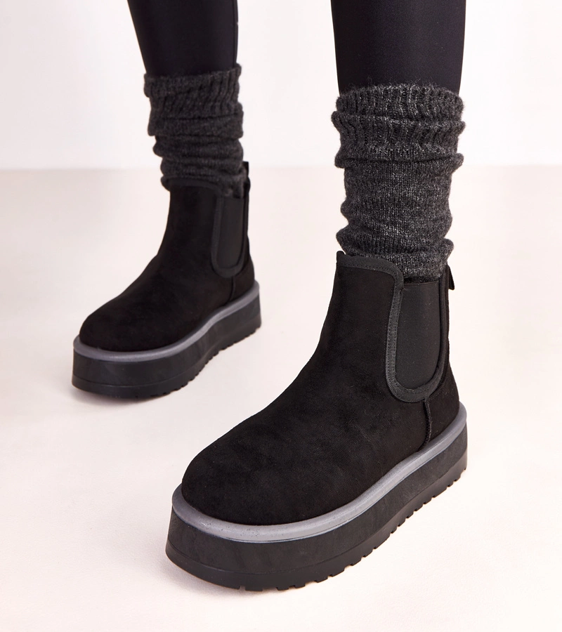 Schwarze niedrige Schneestiefel mit elastischem Einsatz Nancey