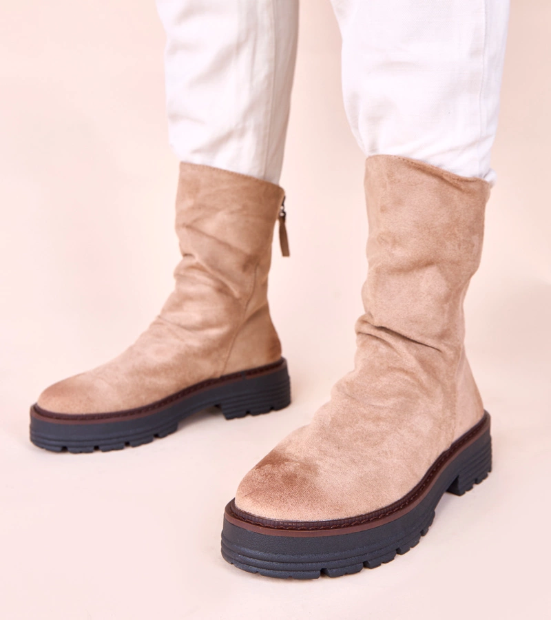 Beige Stiefeletten mit geraffter Vorderseite Arlea