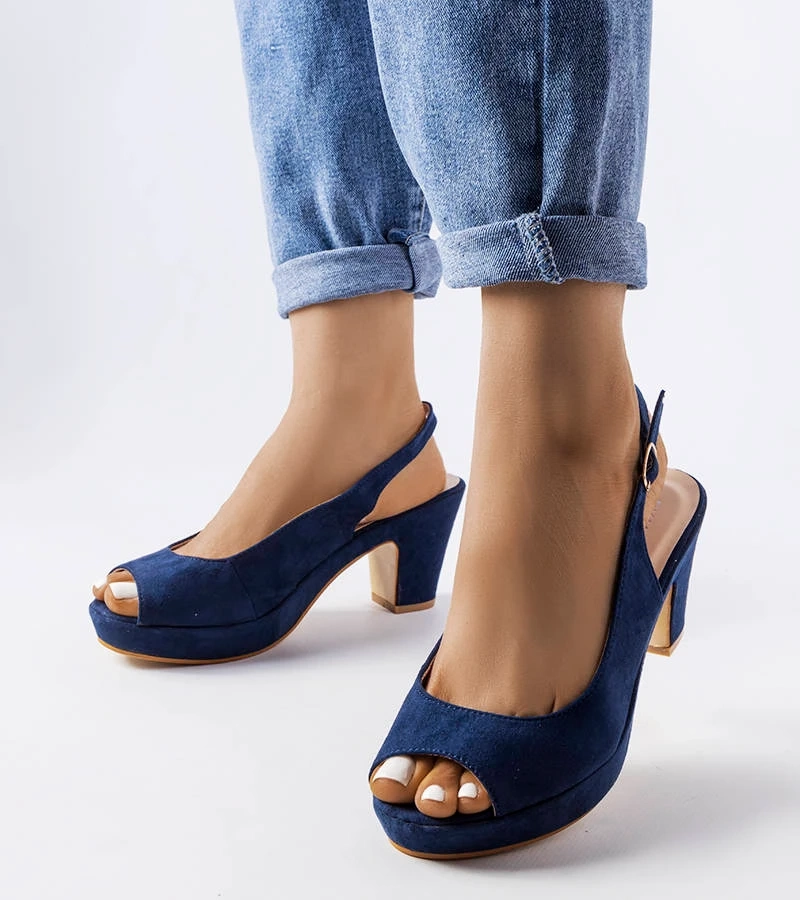Marineblaue Pumps Dionne