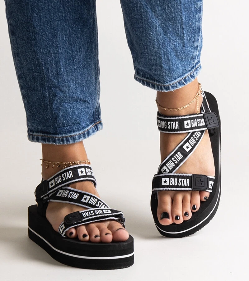 Schwarze Plateausandalen Big Star NN274A525