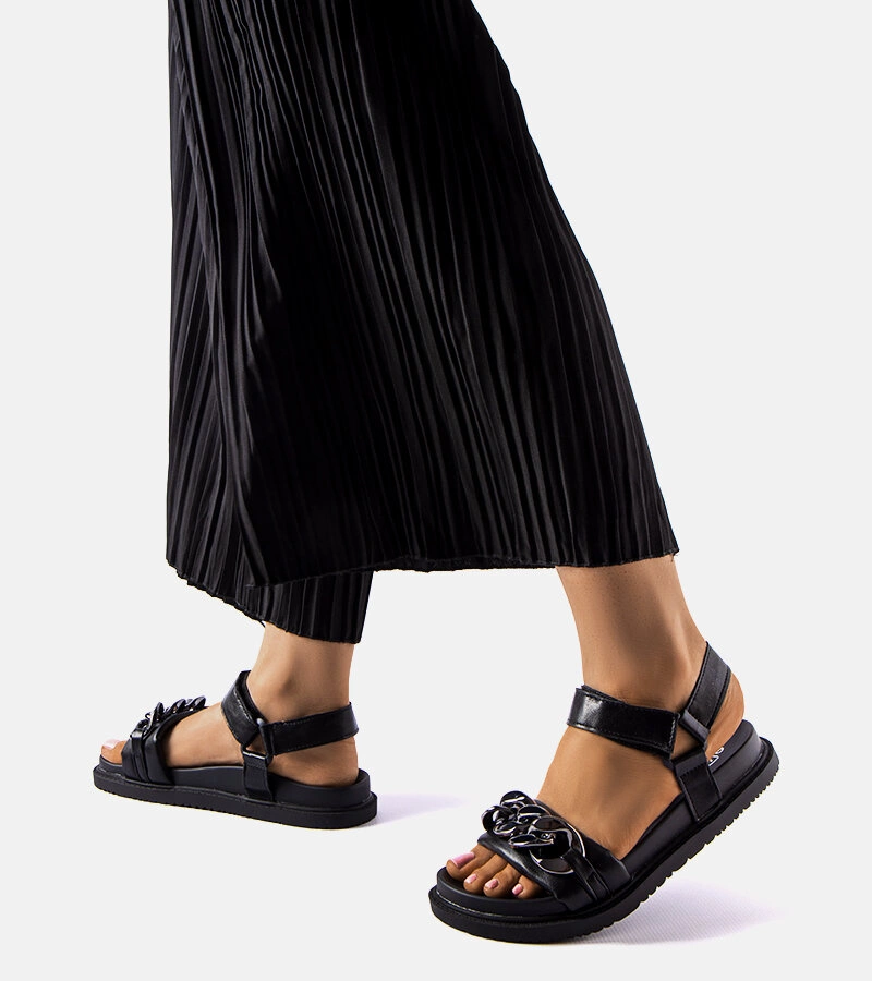 Żółte czółenka na słupku z motywem skóry wężą   Dolores