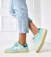 Blau