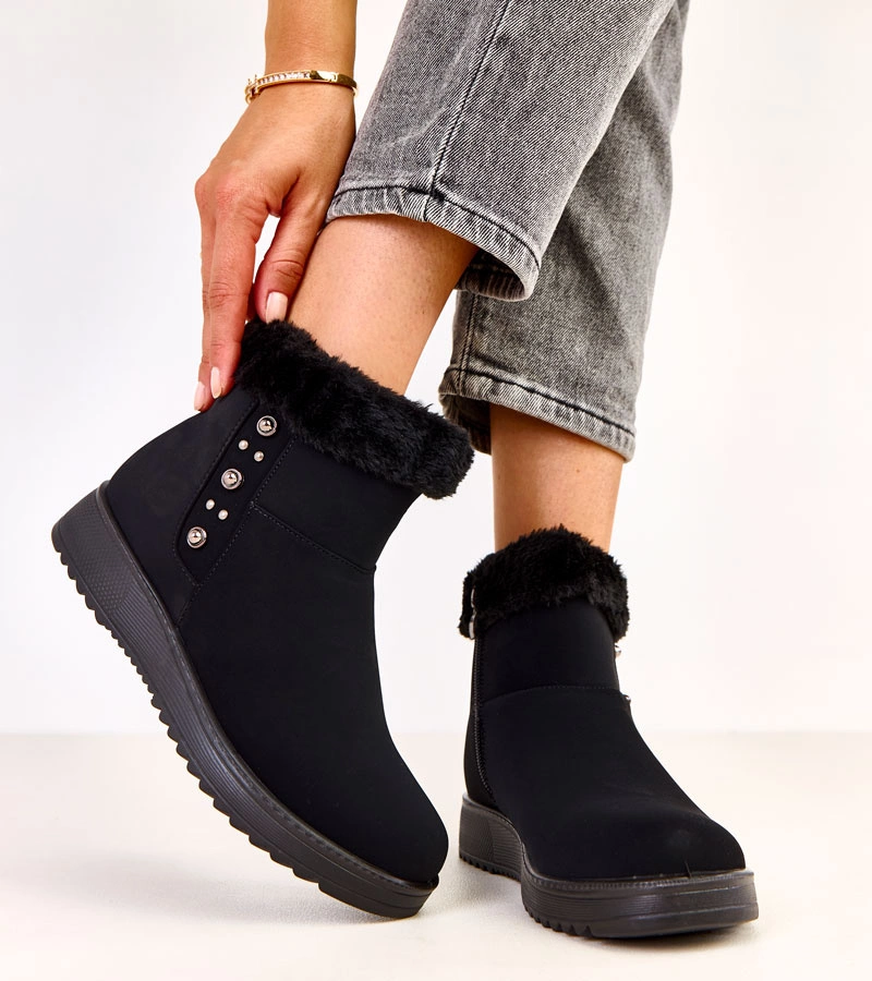 Schwarze gefütterte Stiefeletten aus matter Kunstleder Boliva