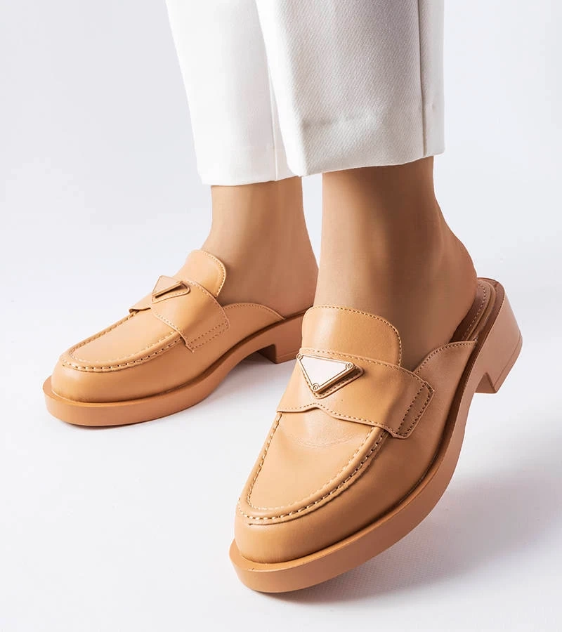 Braune Berkshire Sandalen mit geschlossener Spitze