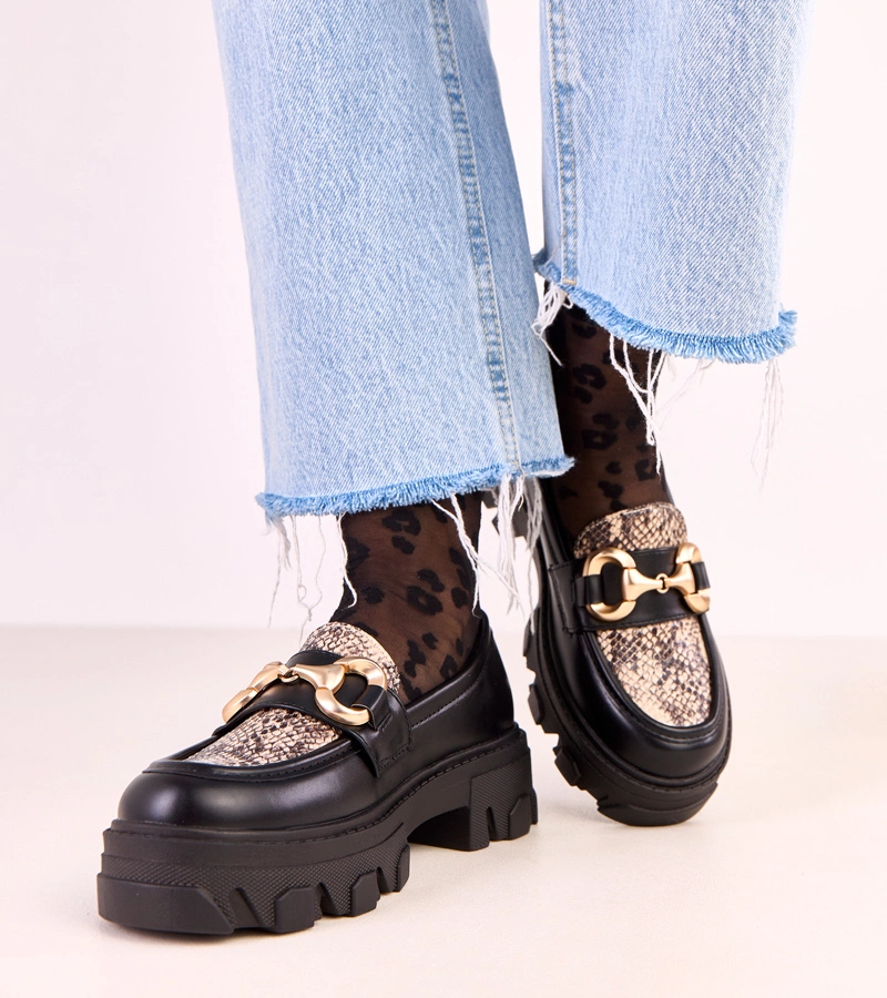 Schwarze Mokassins mit Schlangenledermotiv und goldener Verzierung Ruben