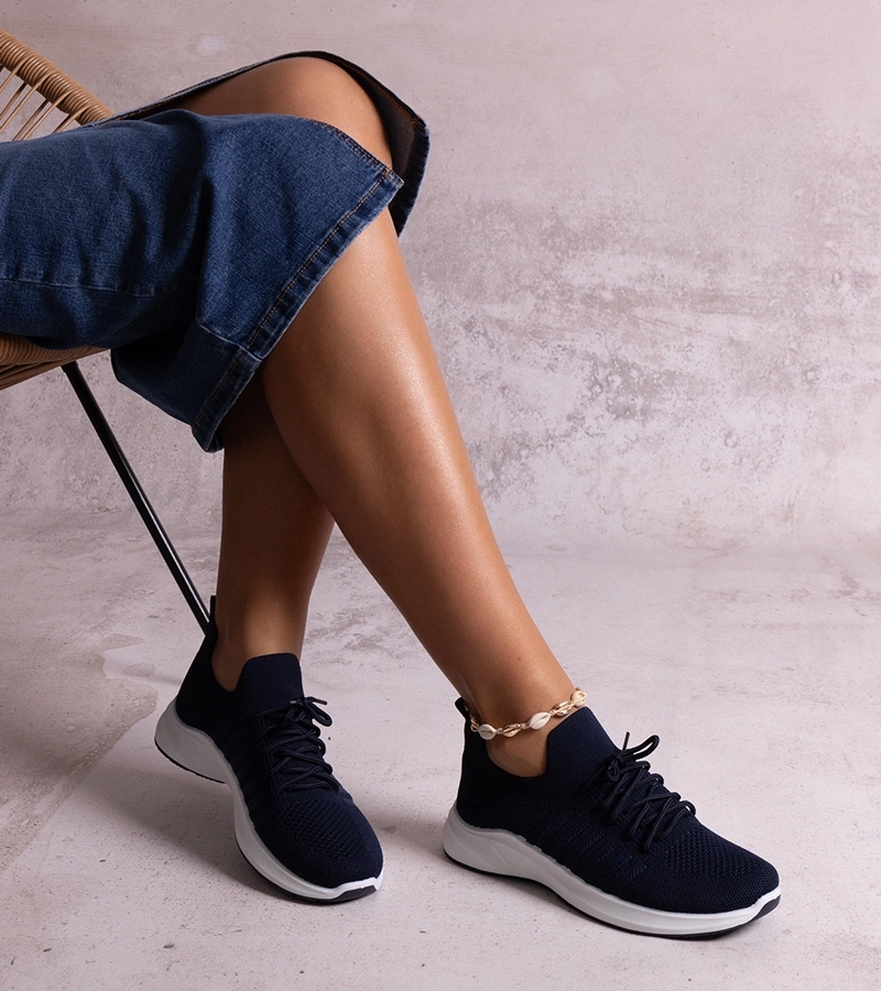 Muaza marineblaue Sportsneaker