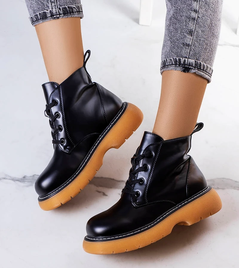 Gelbe, gefütterte Lutero-Stiefeletten