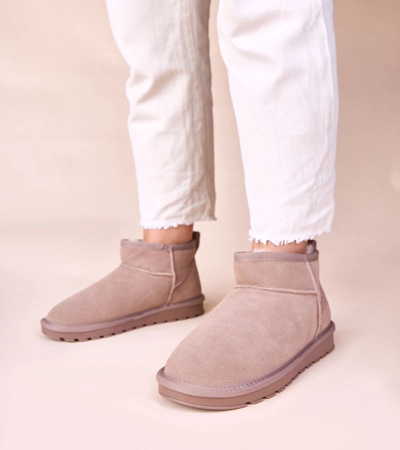 Graue Schneestiefel natürliches Wildleder gefüttert Matilda