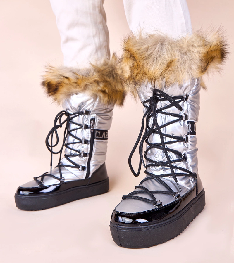 Silberne Schneestiefel Eskimo mit Fell Malida