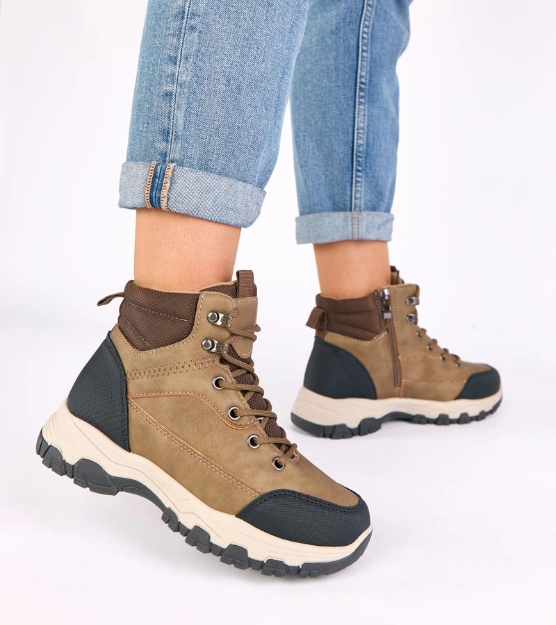 Dunkelbeige Plateaustiefeletten mit Fellfutter Briana