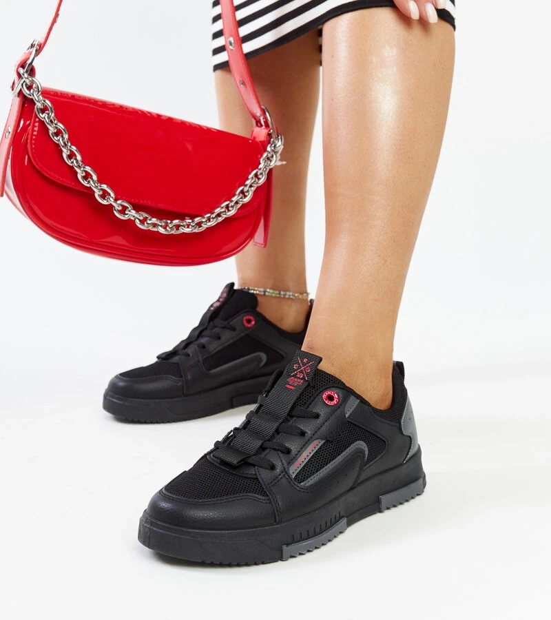 Schwarz-graue Damen Sneakers von CROSS JEANS