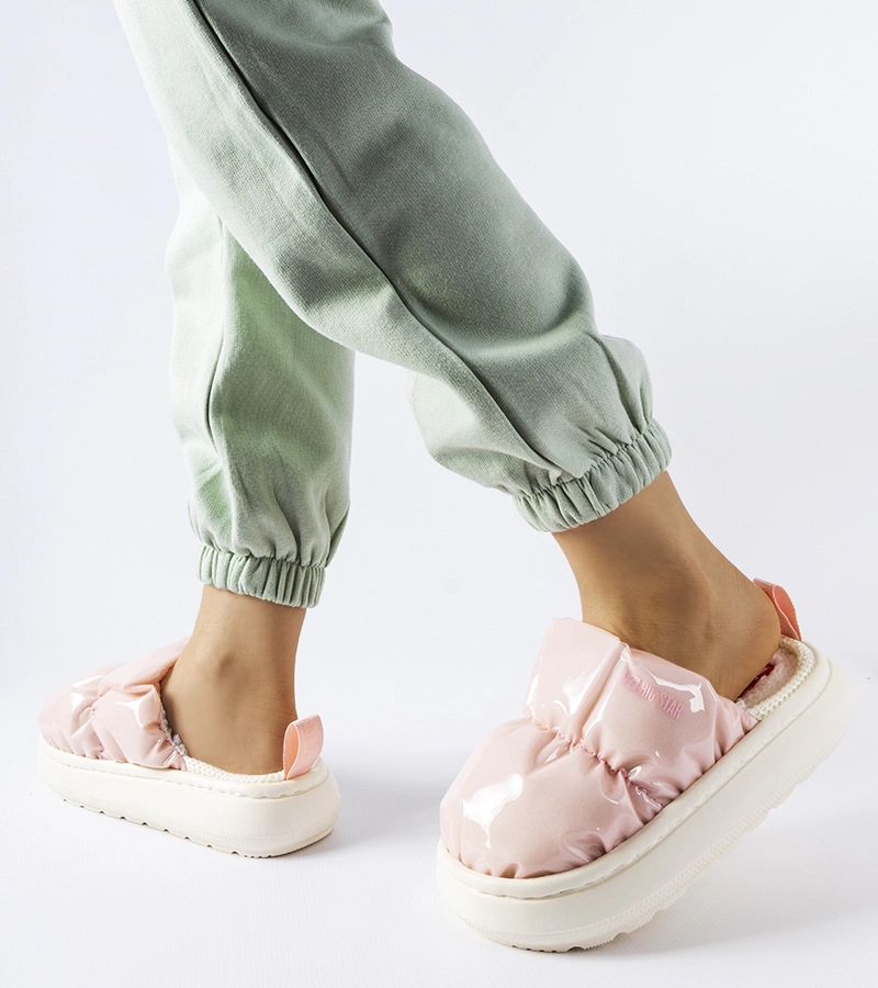 Rosa gefütterte Hausschuhe Big Star MM274129