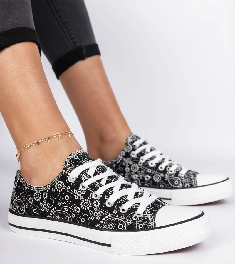 Schwarze Damenstoffturnschuhe im aztekischen Stil Kalusa