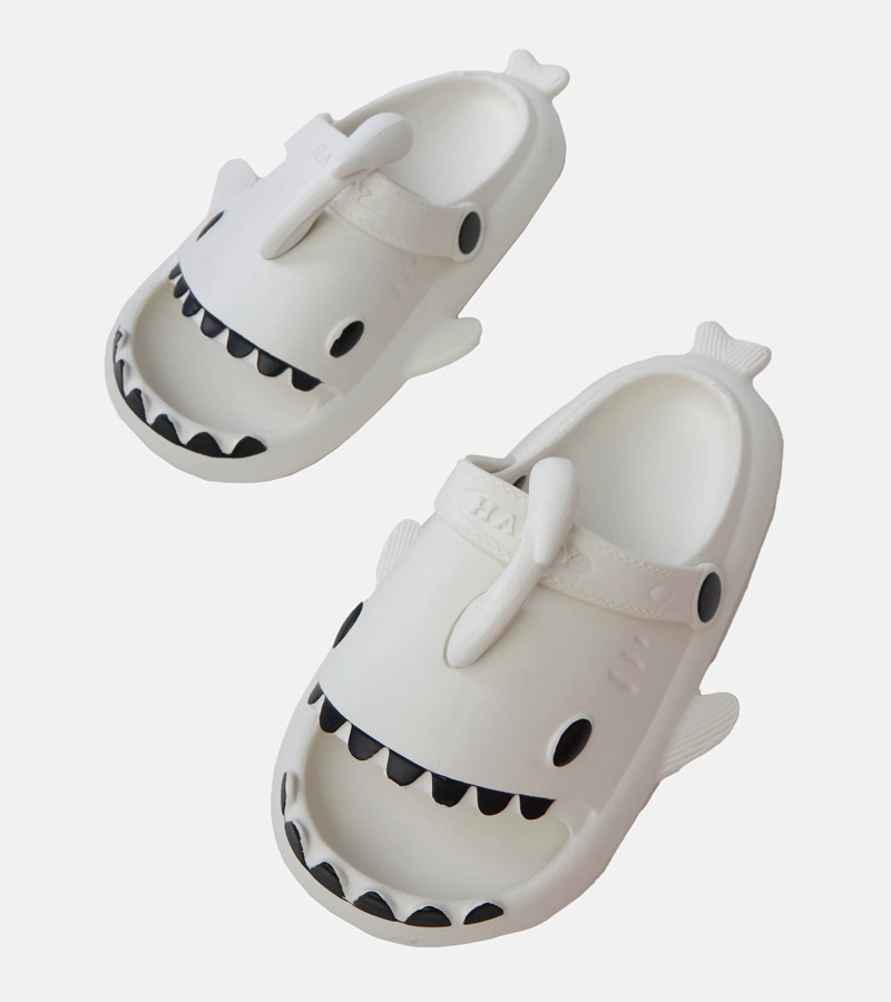 Weiße Kindersandalen mit Haifischmotiv Tossi