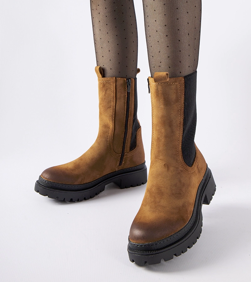 Braune, gefütterte, hohe Stiefeletten von Bernardo