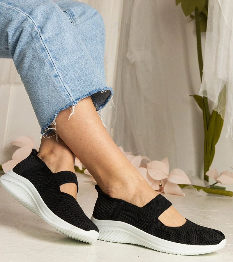 Schwarze Damensneaker mit geprägter Sohle Muratti