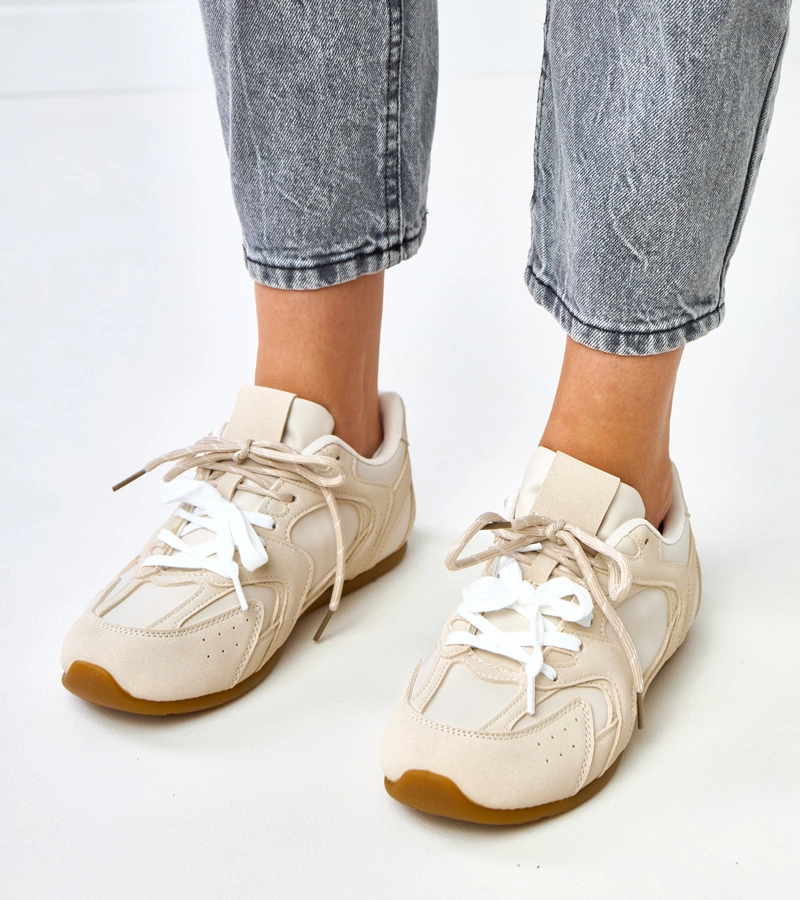 Beige Sneakers mit Doppel-Schnürung Casey