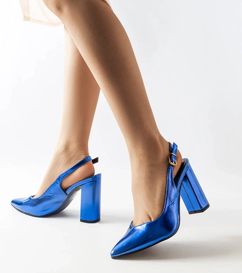 Wechsler marineblaue Pumps mit offener Ferse