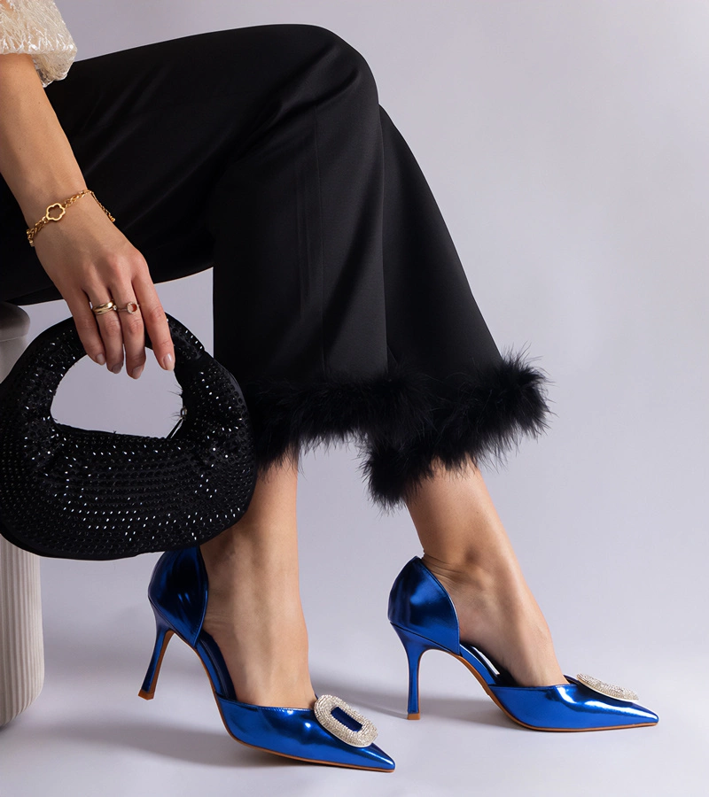 Blaue mit Zirkonia verzierte High Heels Coluga