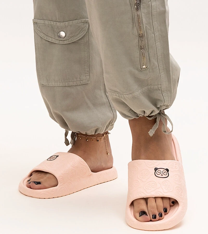 Rosa Schaumstoff-Pantoffeln von Fernada