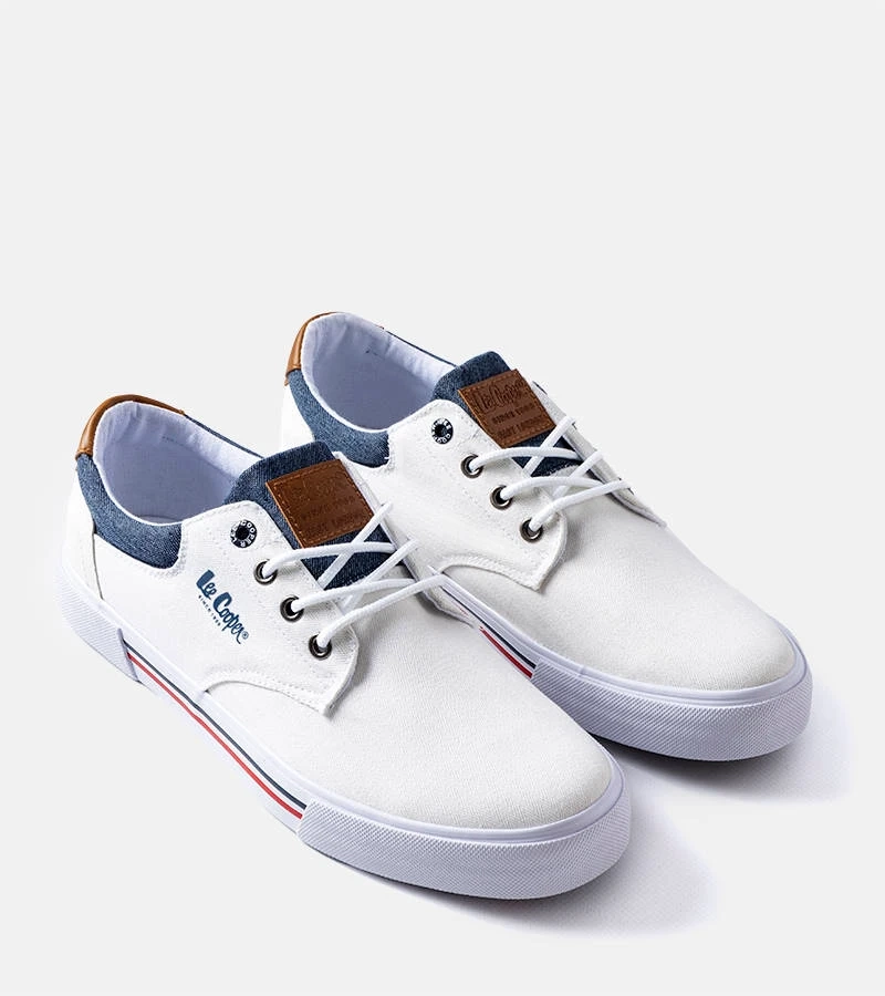 Weiße Tennisschuhe Lee Cooper LCW-23-31-1837M