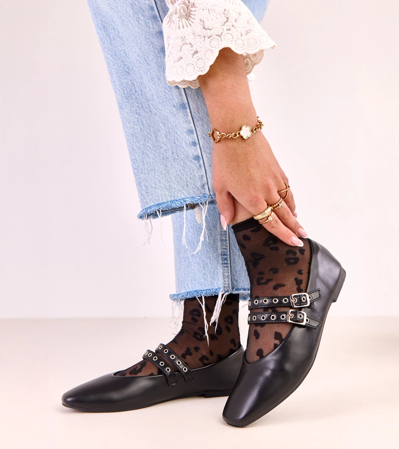 Schwarze Ballerinas mit quadratischer Spitze und Schnallen Alfira