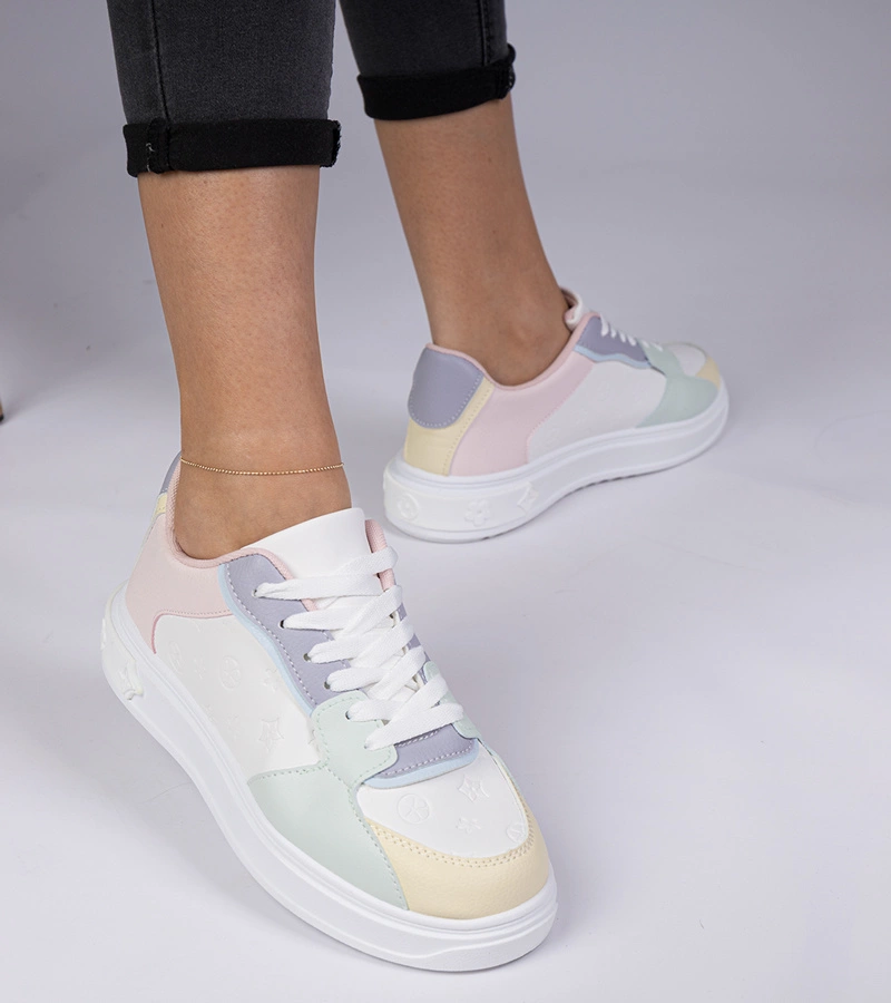 Weiß-blaue Sportsneaker aus Kunstleder Lavilia