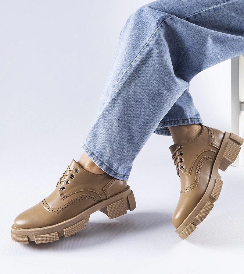 Braune Schnür-Halbschuhe Piazzetta