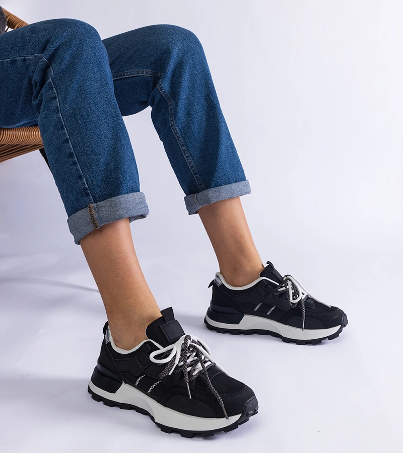 Schwarze Damen-Sneaker Adalia