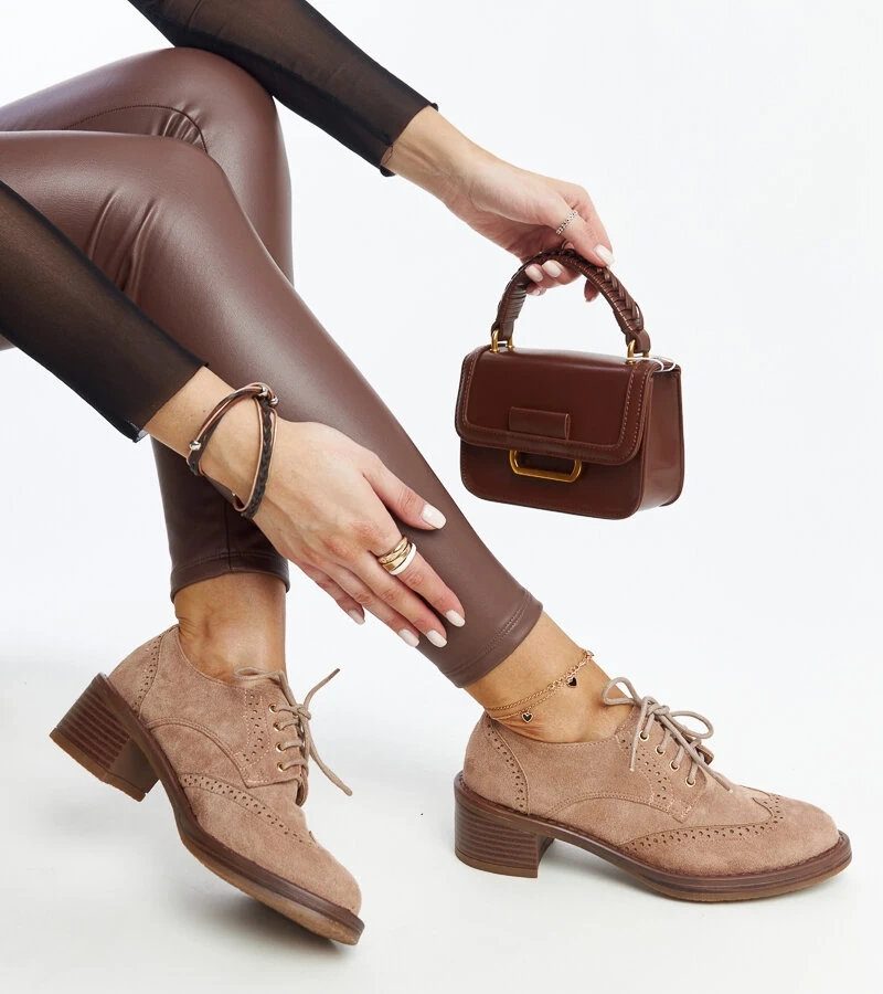 Braune Wildleder-Halbschuhe mit Tigard-Absatz