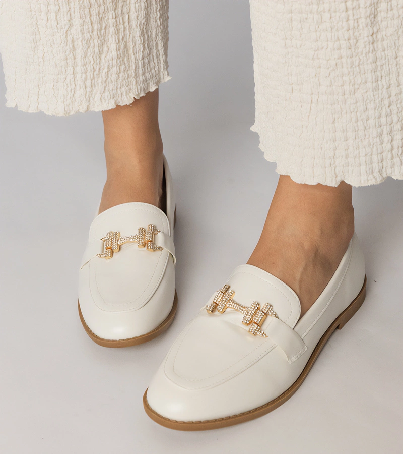 Weiße Mokassins verziert mit Zirkonia Kalinta