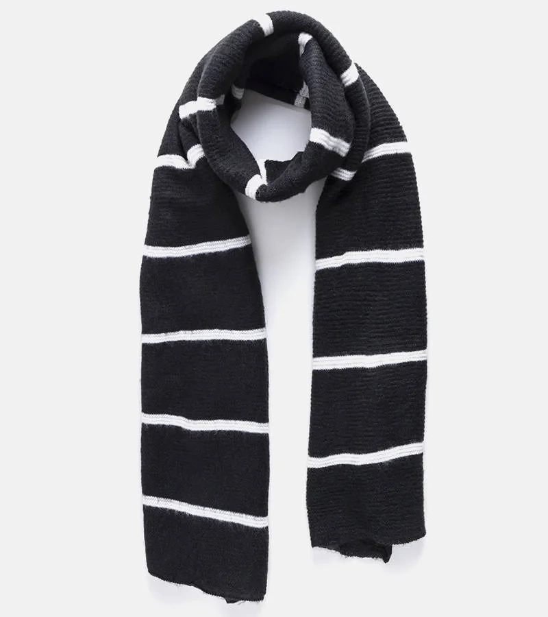 Schwarzer Schal mit weißen Streifen von Kari