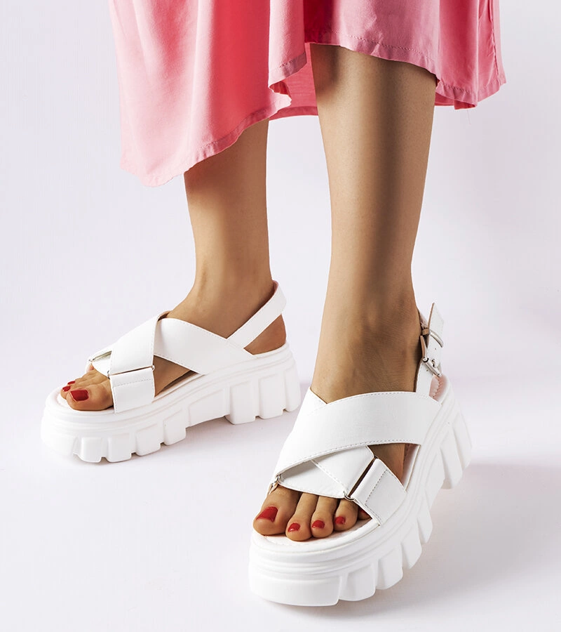 Weiße elegante Plateausandalen Torriana