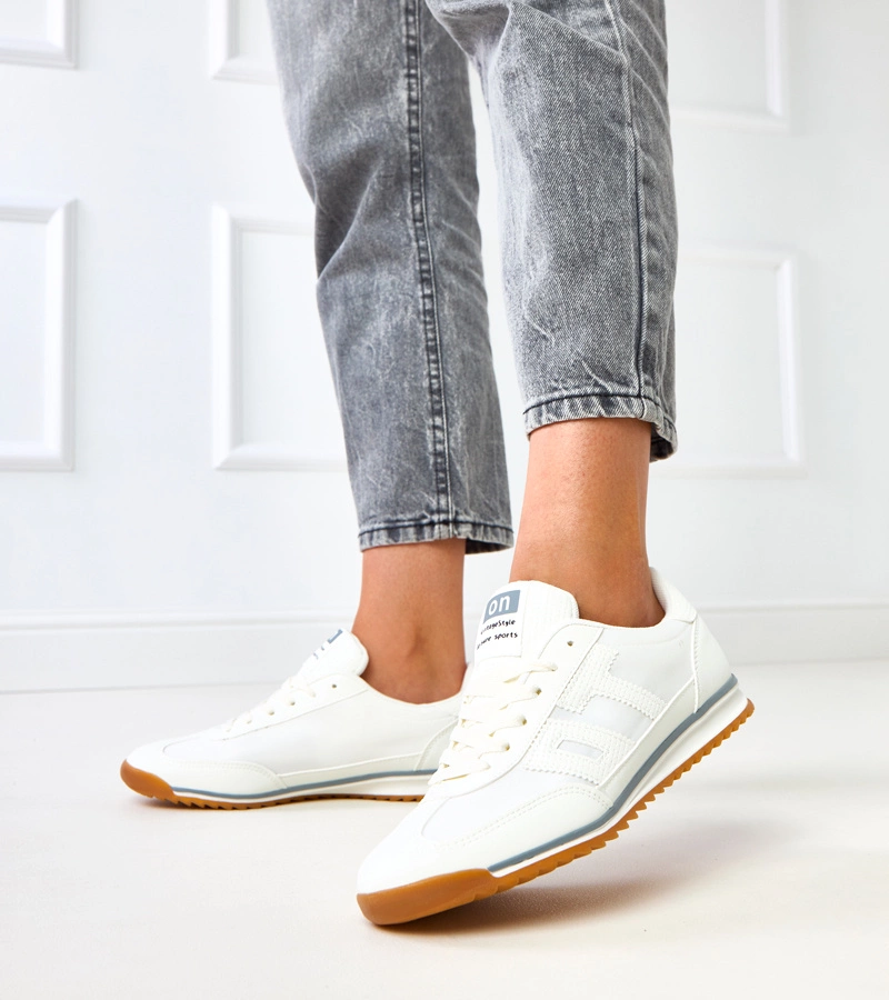 Weiße Sportsneaker mit grauen Elementen Ainslie