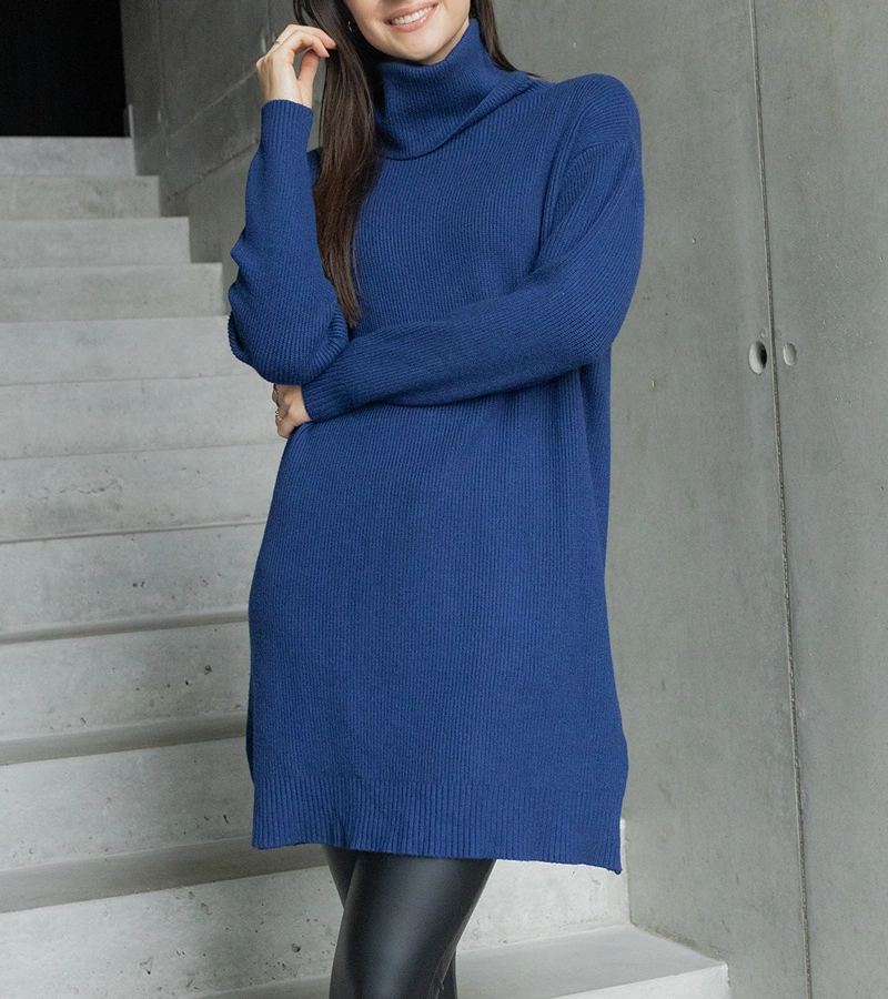 Langer dunkelblauer weicher Rollkragenpullover Kali