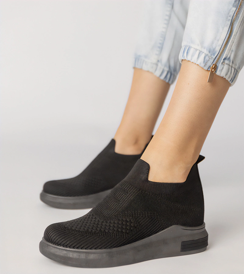 Schwarze Slip-On-Socken-Sneaker Merinsa