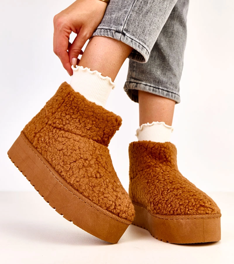 Braune Schneestiefel mit Schaft aus Lammfell Lasso