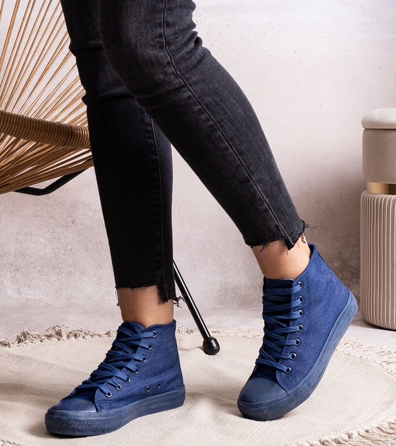 Jeans hohe Sneakers von Rafife