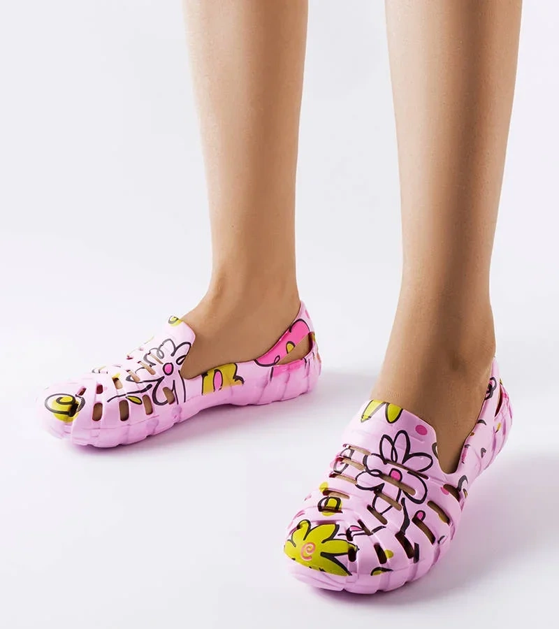 Rosa Gummiflipflops mit Finley-Muster