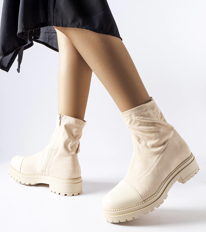 Beige Sockenstiefeletten aus Öko-Wildleder Cigliano