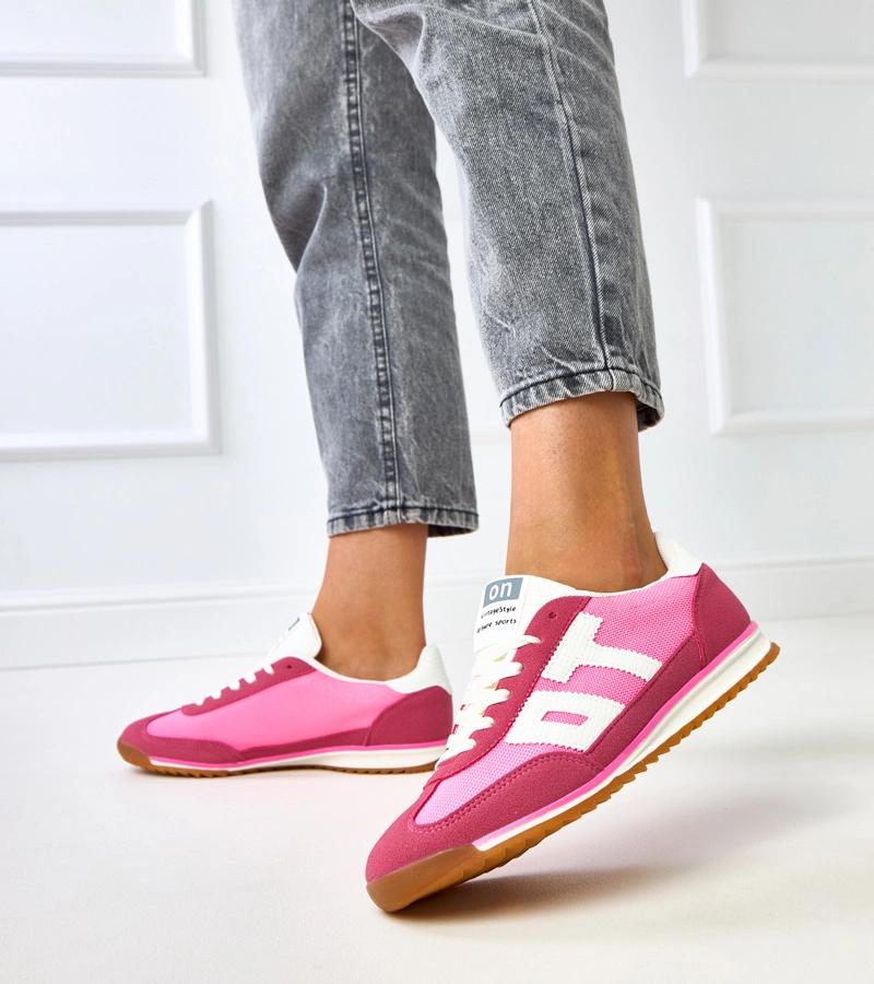 Rosa Sportsneaker mit weißen Elementen Ainslie