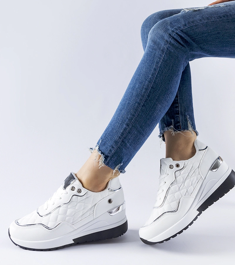 Weiße gesteppte Keil-Sneakers Pisignano