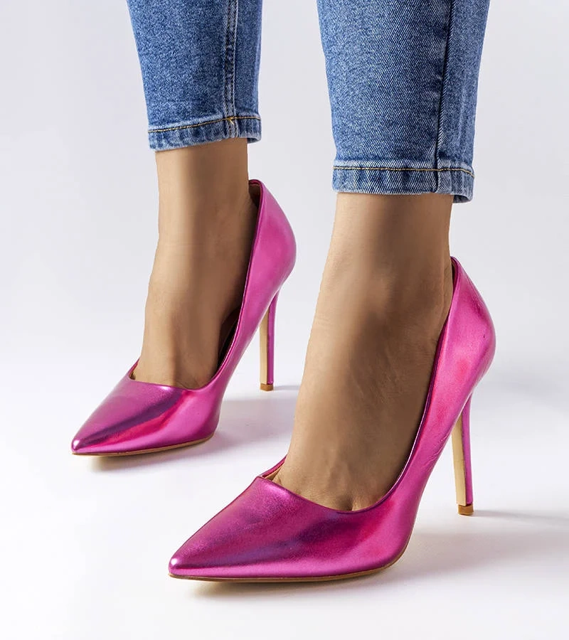 Dunkelrosa metallische hohe Stilettos von Delis