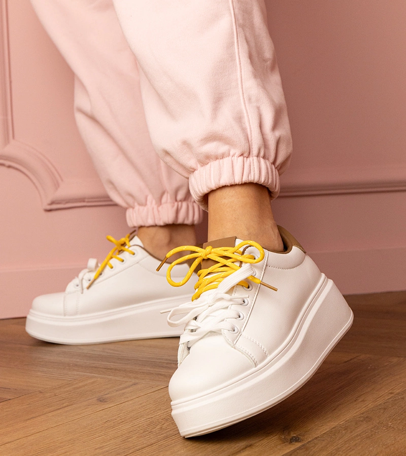 Weiß-braune Kler Plateau-Sneaker