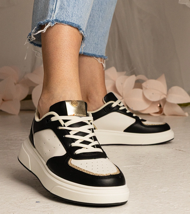 Schwarze Damensneaker mit glitzerndem Detail Zorra