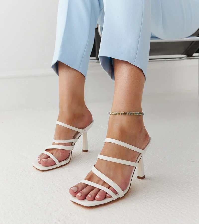 Weiße Semira Stilettosandalen