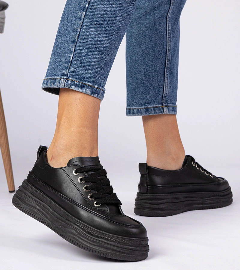 Schwarze Damen-Sneaker mit hoher Sohle Selina